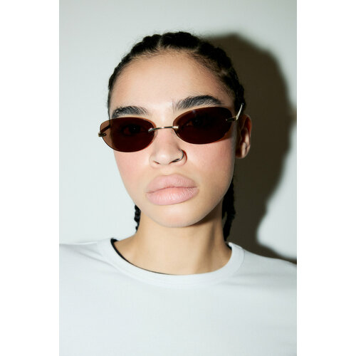 Солнцезащитные очки Befree коричневый 1299₽