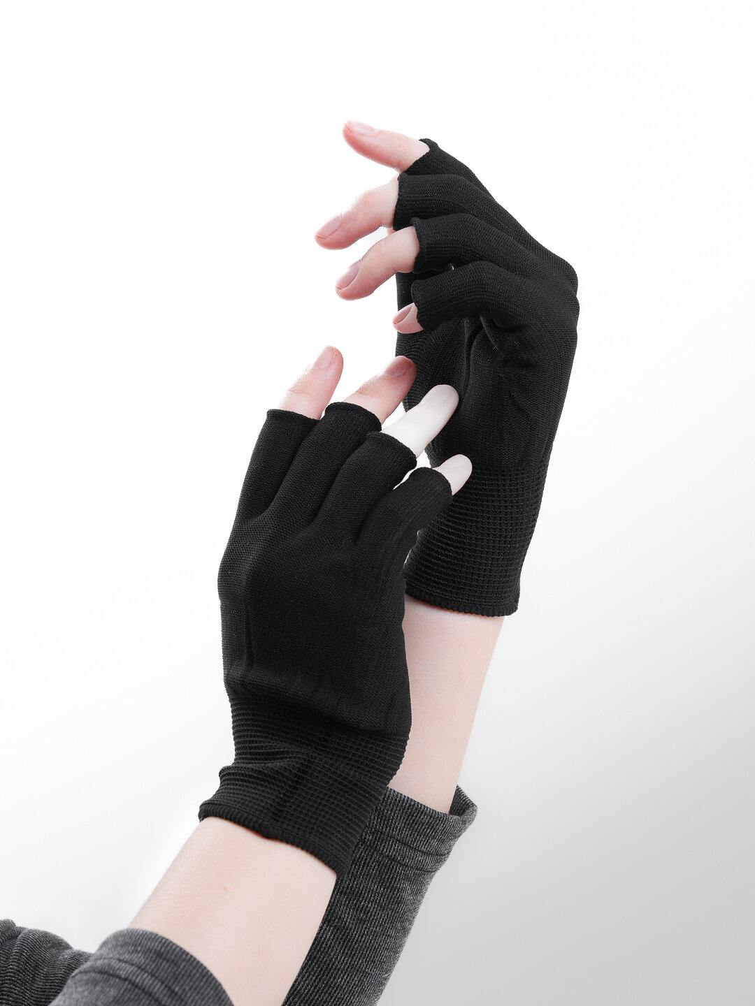 Перчатки для маникюра с защитой от ультрафиолета UPF 50+ 3 пары — фото 1