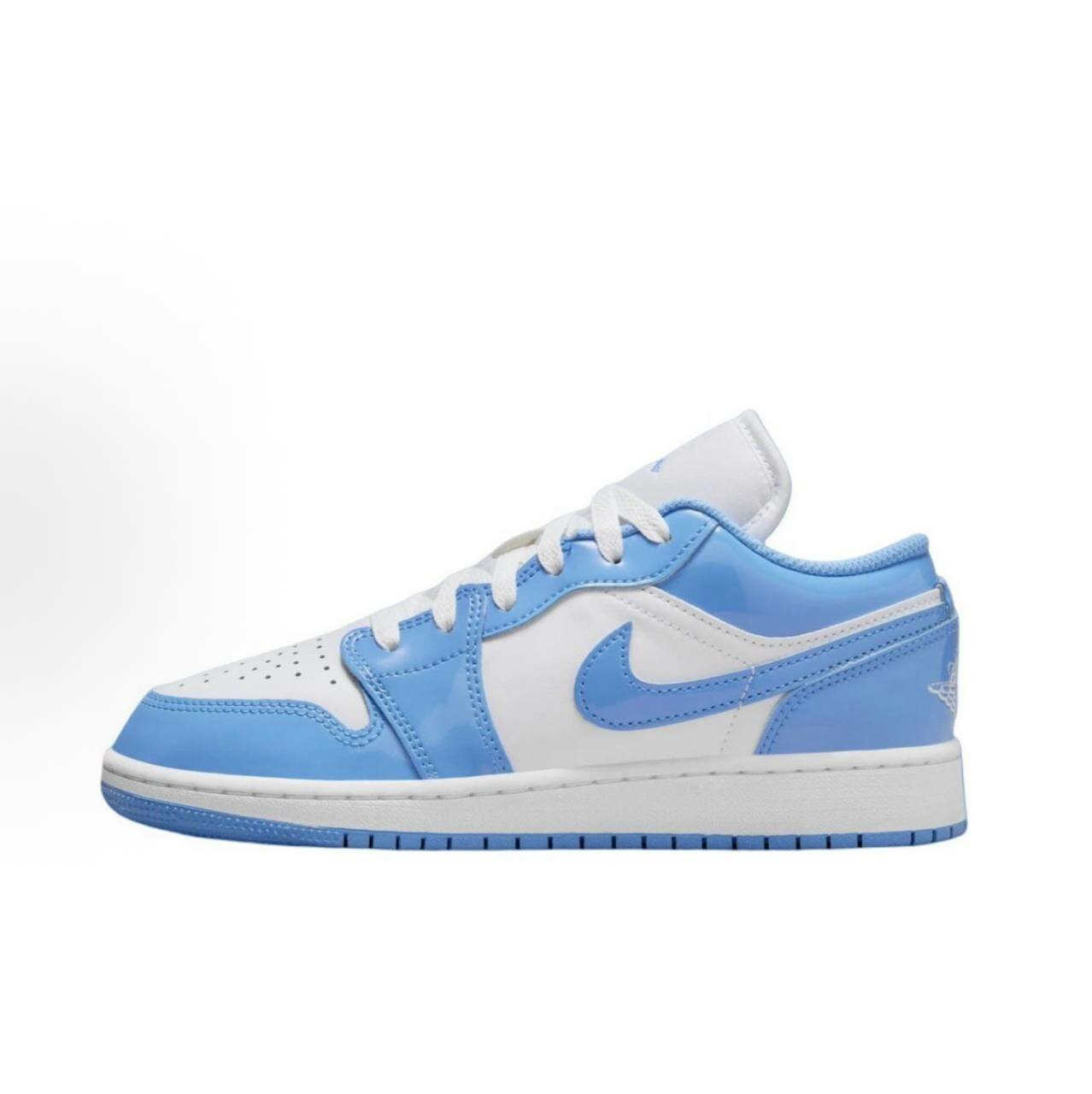 Кроссовки NIKE 530