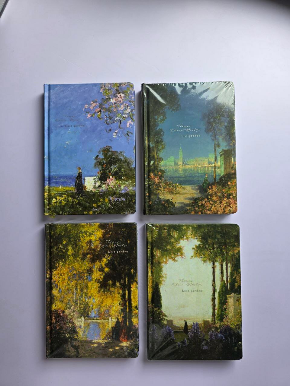 Блокноты как произведение искусства" затерянный Дардан". Оформлен в классическом стиле, имеет элегантный дизайн