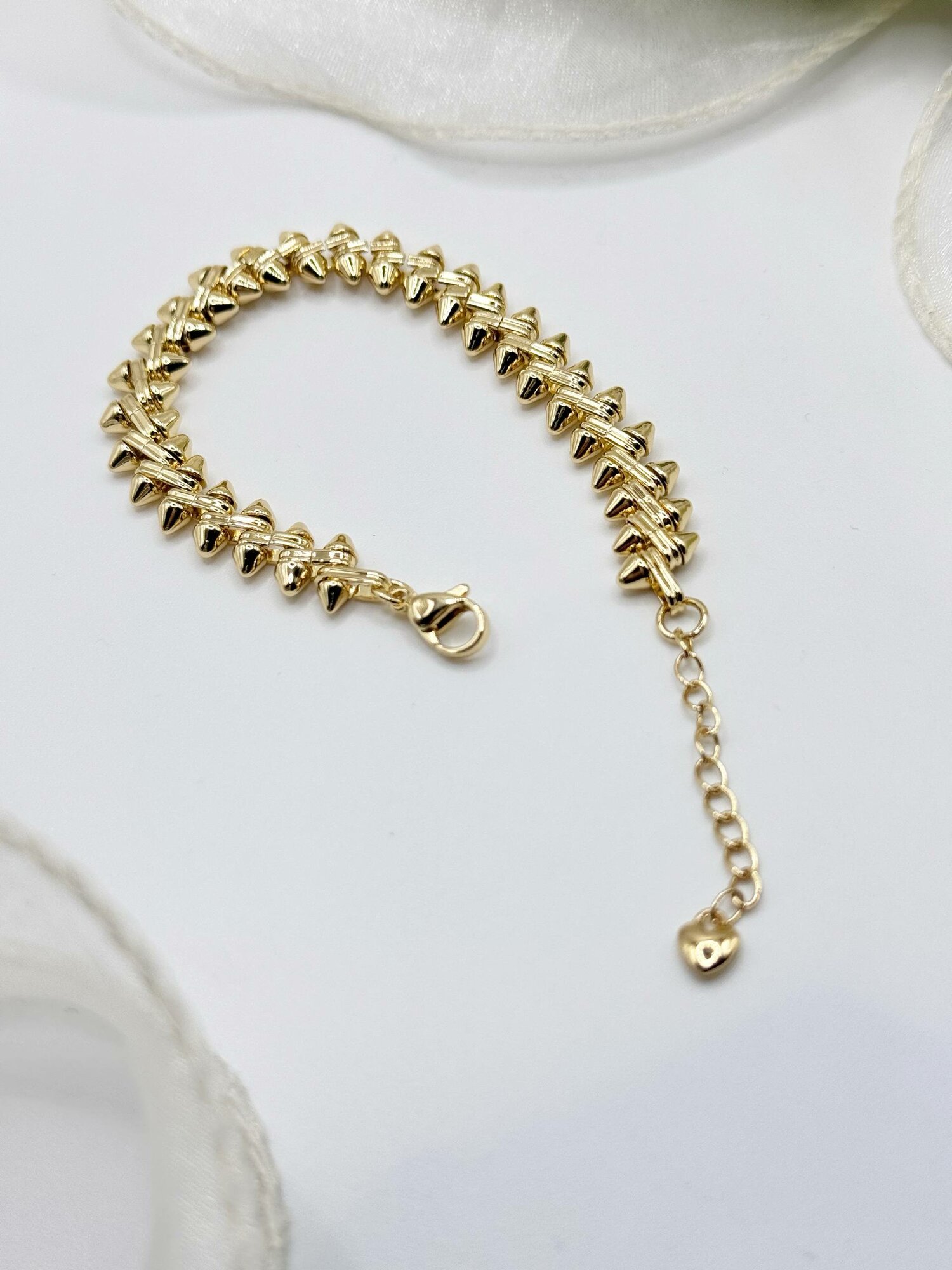 Браслет-бэнгл, фианит