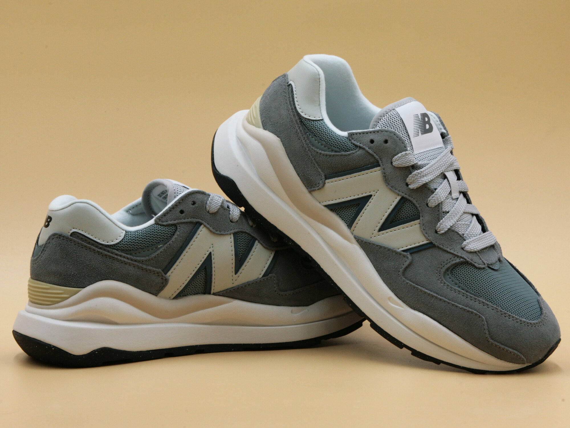 Кроссовки New Balance 57/40