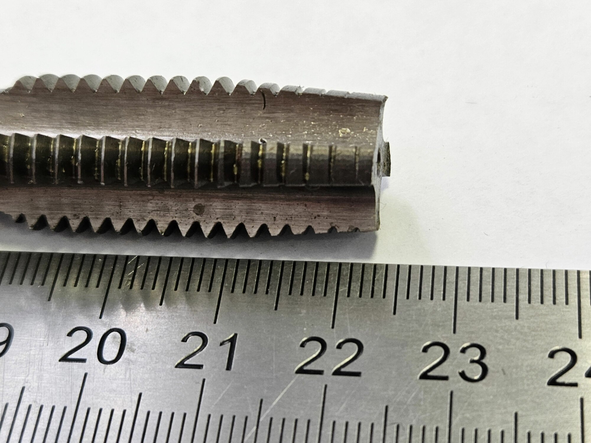 Метчик м/р М14х2 левый — фото 1