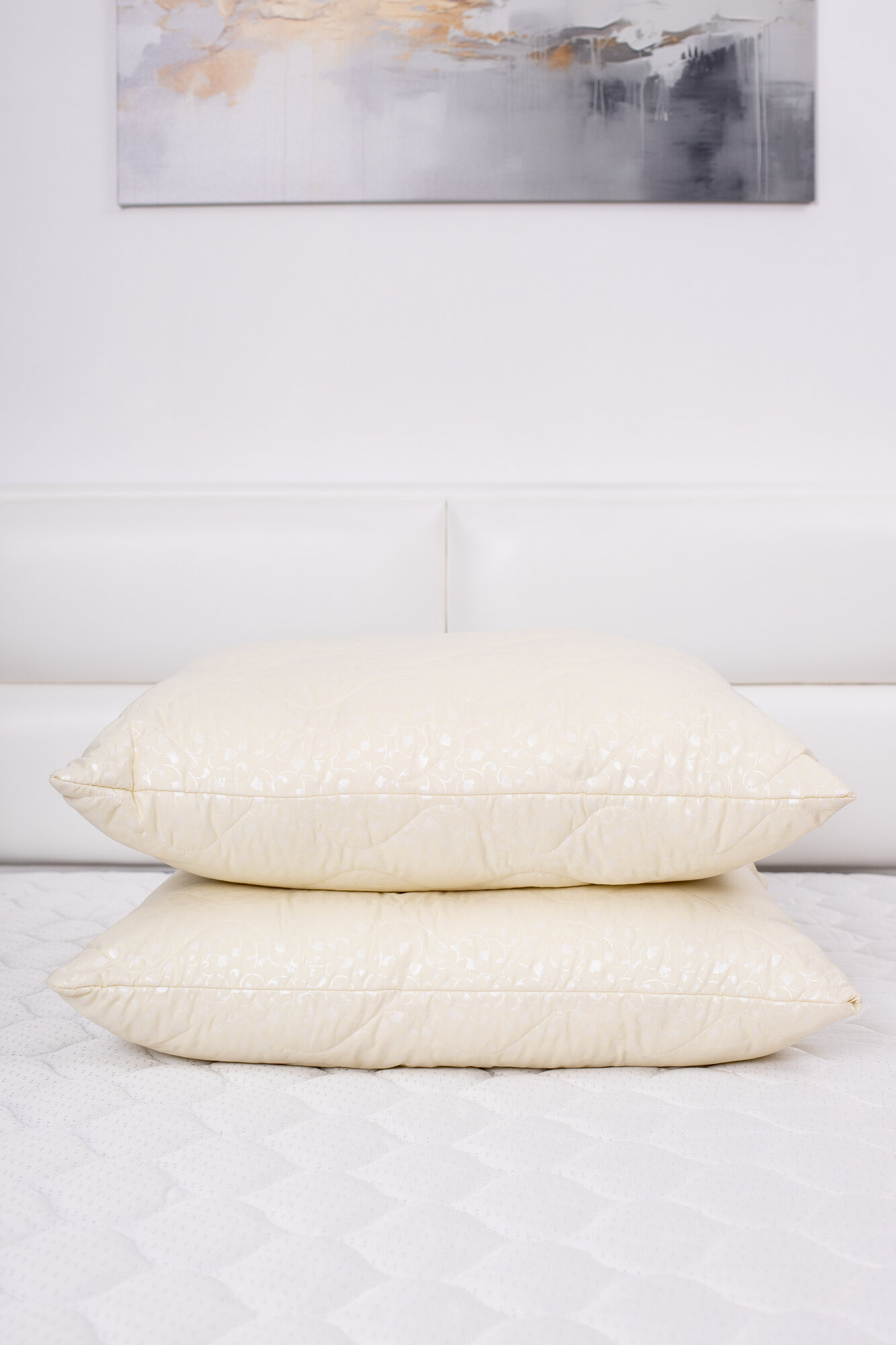 Подушка 50х70 для сна Milanika Комфорт, бамбук, гипоаллергенная, белая — фото 1