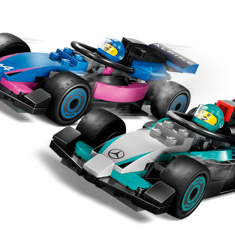 Конструктор LEGO Сity 60444 Formula 1, гараж Mercedes-AMG & Alpine Cars 678 дет. — фото 1