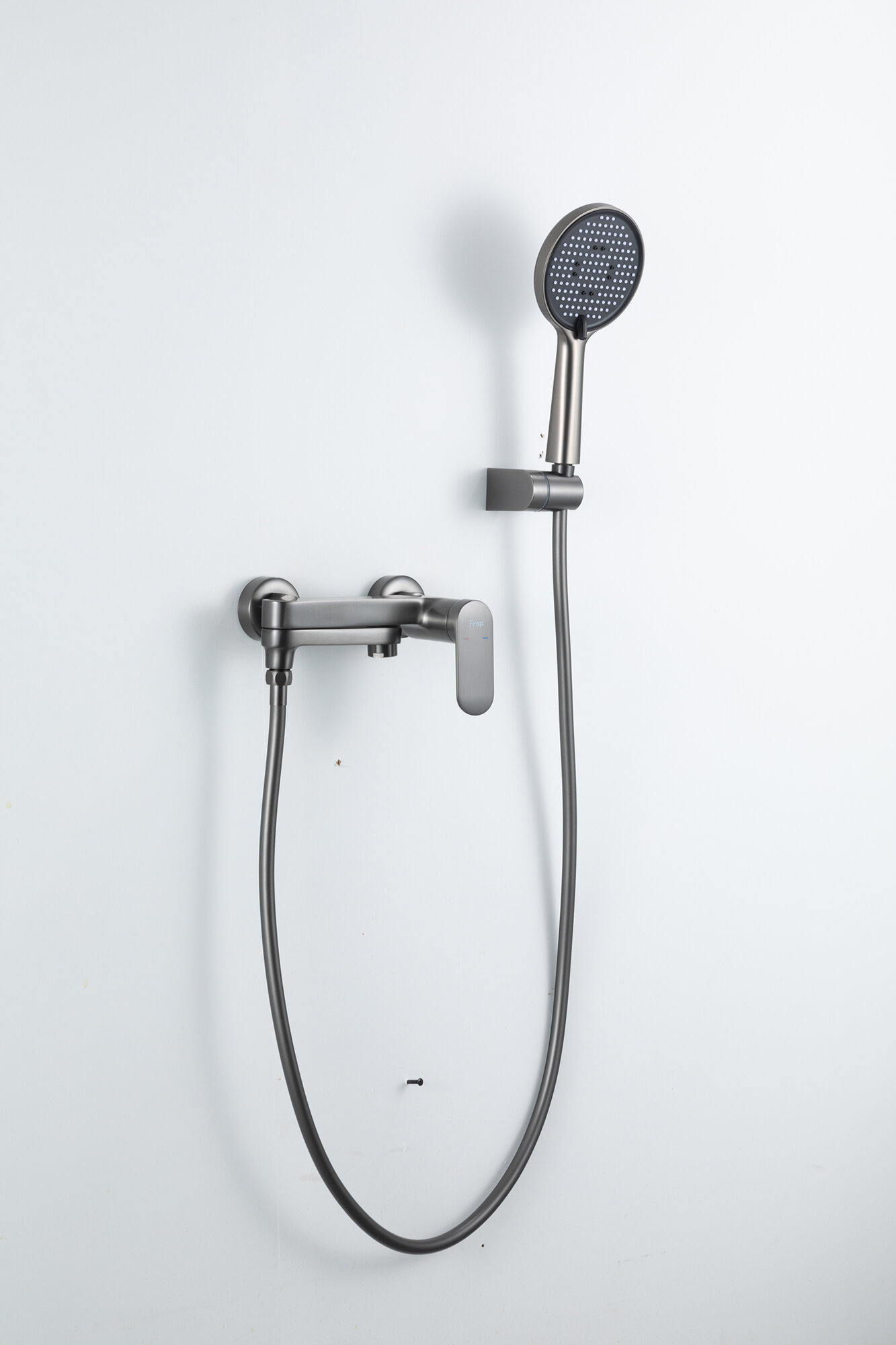 Смеситель для ванны Frap H85 F3285-9 латунь поворотный излив цвет оружейная сталь