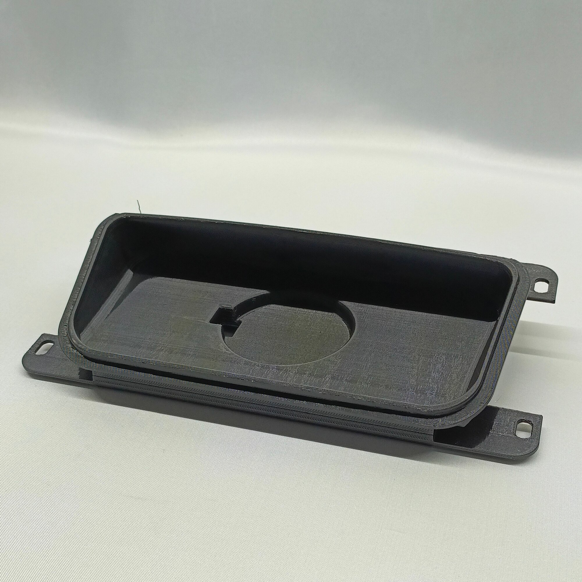 Панель для беспроводной зарядки BMW e92 — фото 1