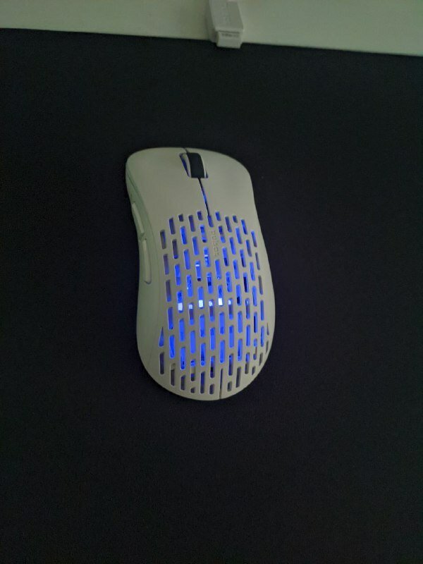 Мышь беспроводная Pulsar Xlite Wireless V2 Competition White, Wireless/USB, 20000dpi, PXW22 Белый - фото №20