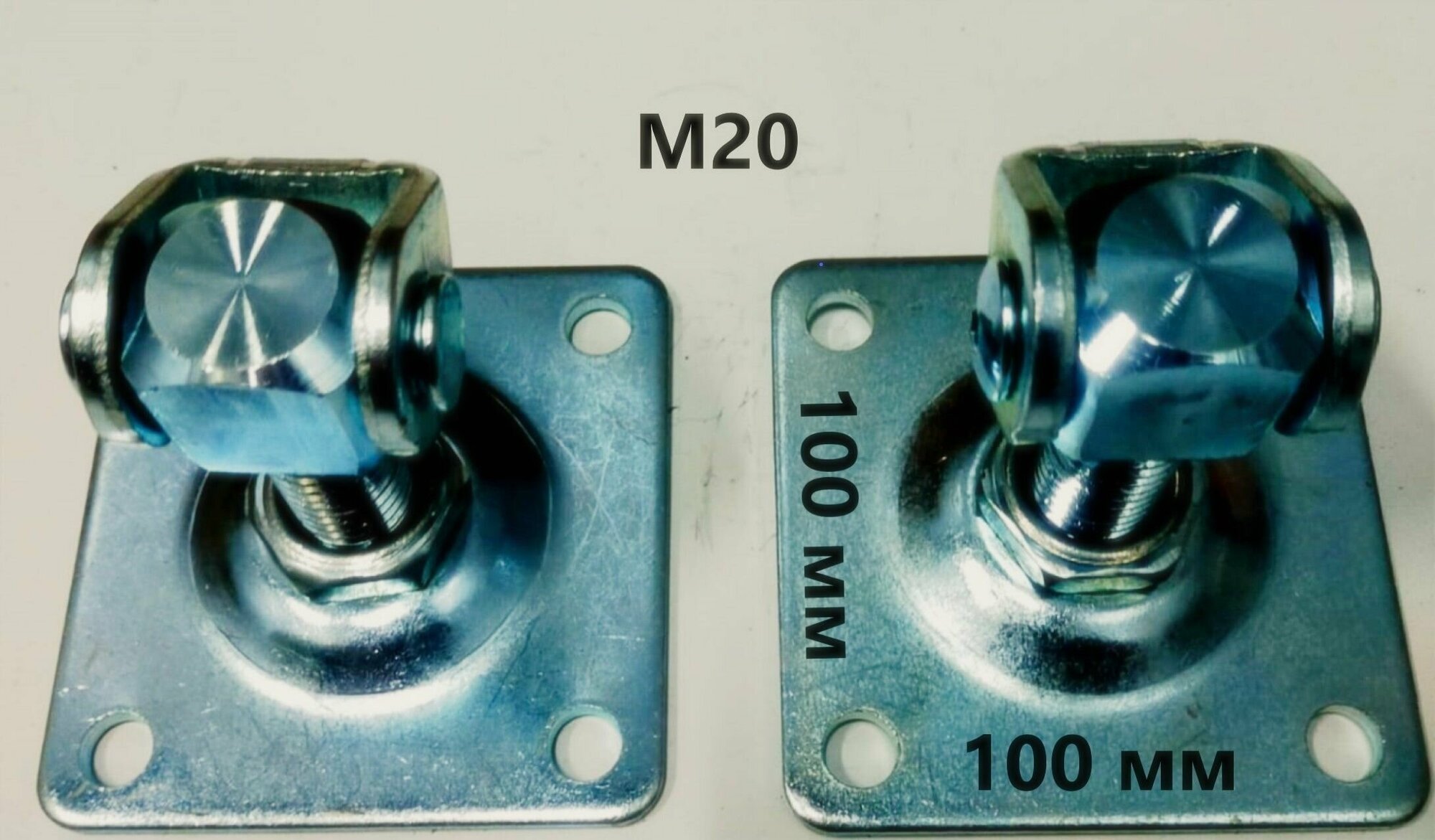 фото Регулируемые петли с пластиной, резьба М20. Для калитки и ворот. Комплект из 2-х штук.