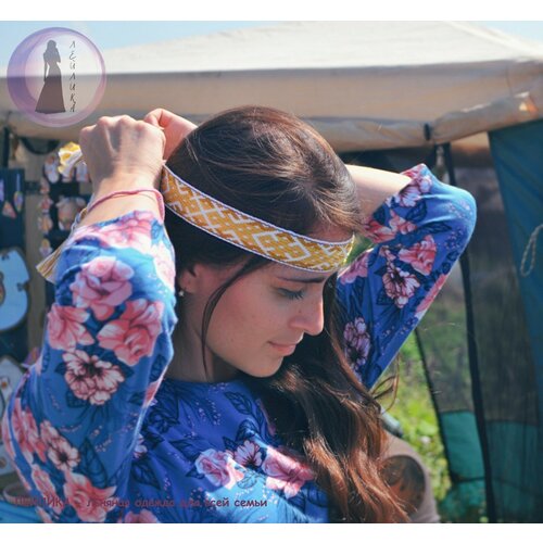 Очелье Женственность 4 бело-золотое