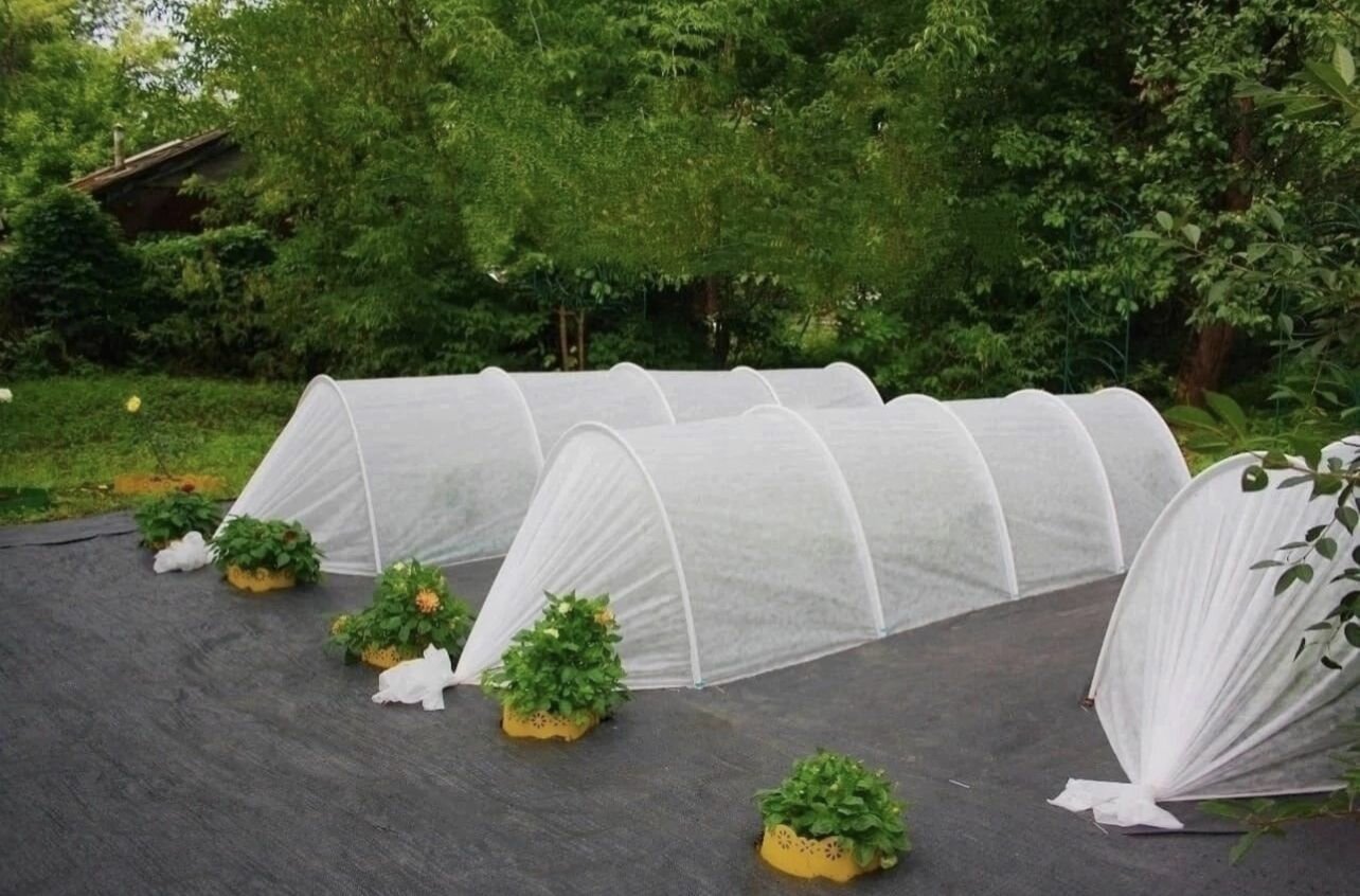 Парник  Подснежник  от Башагропласт   прочная конструкция и защита от заморозков для вашего урожая круглый год
