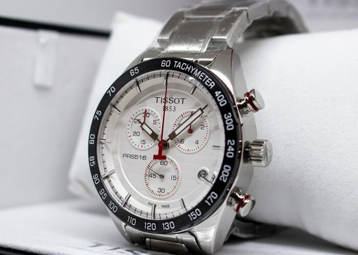 Наручные часы TISSOT, серебряный, белый — фото 1