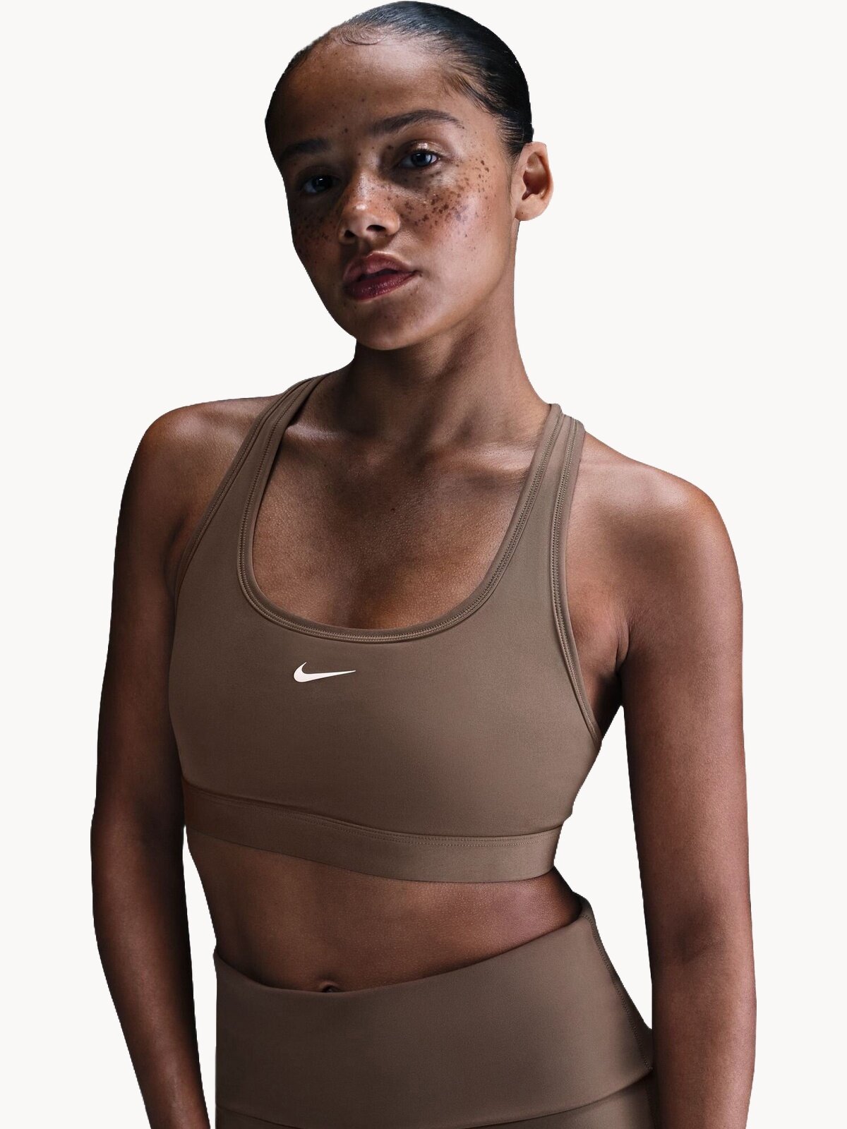Топ спортивный Swoosh