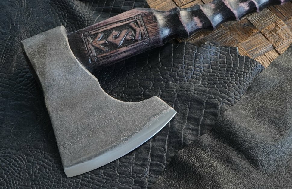 Топор Norman Рунный — фото 1