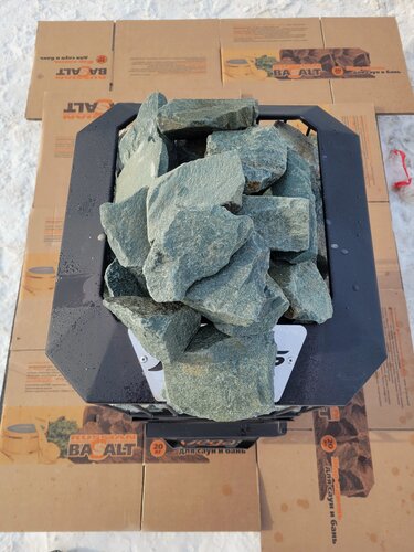 Изображение товара Жадеит Премиум колотый Экстра 7-12см для бани и сауны 10кг