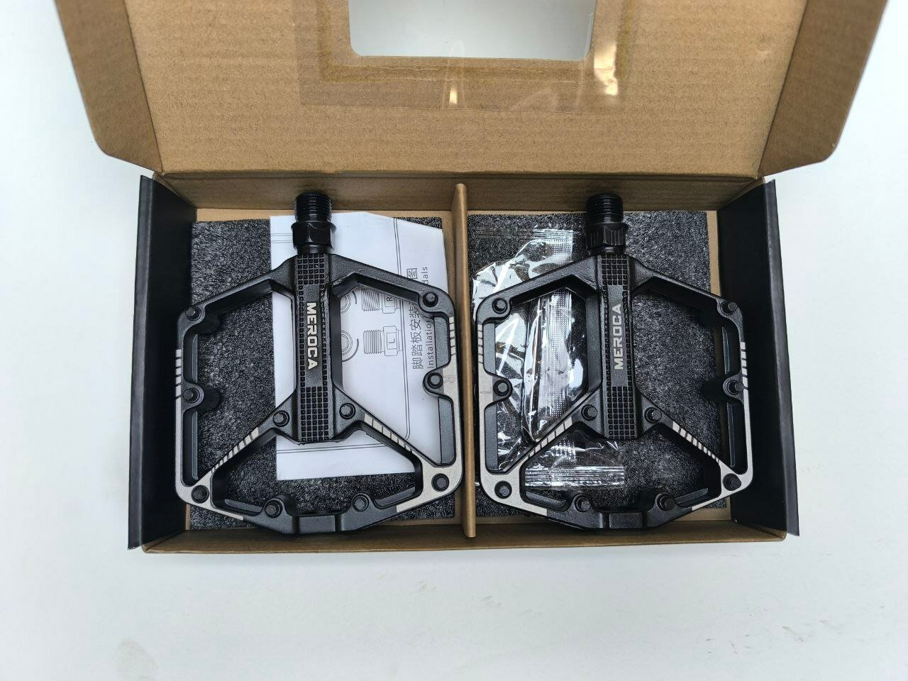 Педали Meroca Алюминиевые черные на втулках скольжения резьба 9/16