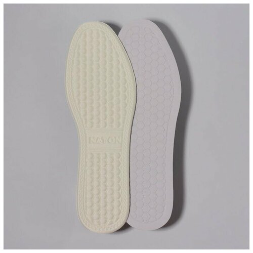 Стельки для обуви, универсальные, 35-40р-р, пара, цвет белый Onlitop 9061504 .