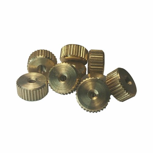 Гайка латунная M8 2 штуки декоративная набор барашковых гайек 379₽