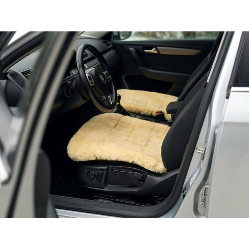 Накидка на сидушку меховая из овчины Shkura-Dekor лоскутная бежевая