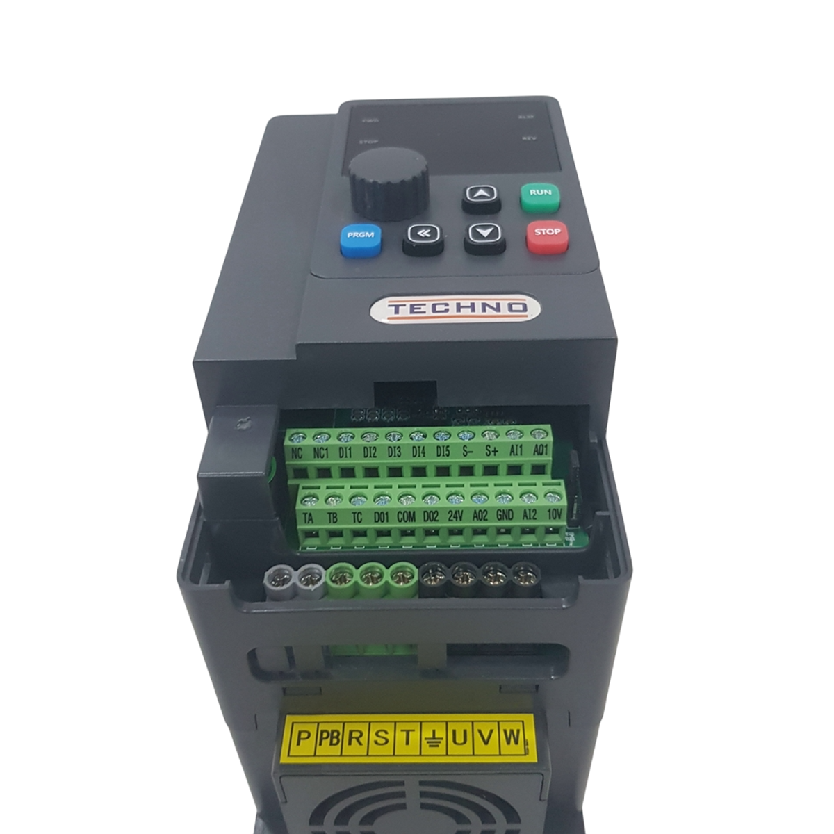 TECHNO FC-2.2L3-380V Частотный преобразователь 5.1A, 2,2кВт, 380B — фото 1