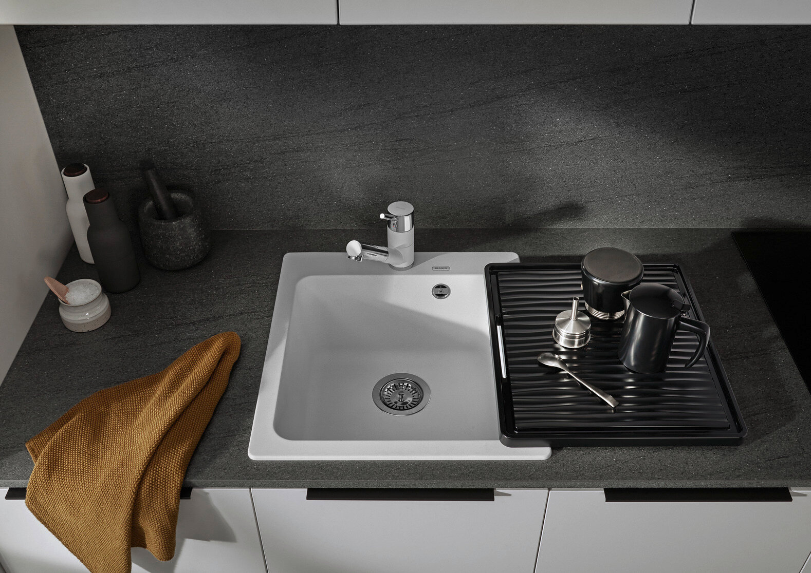 Кухонная мойка Blanco Naya 45 темная скала - фото №6