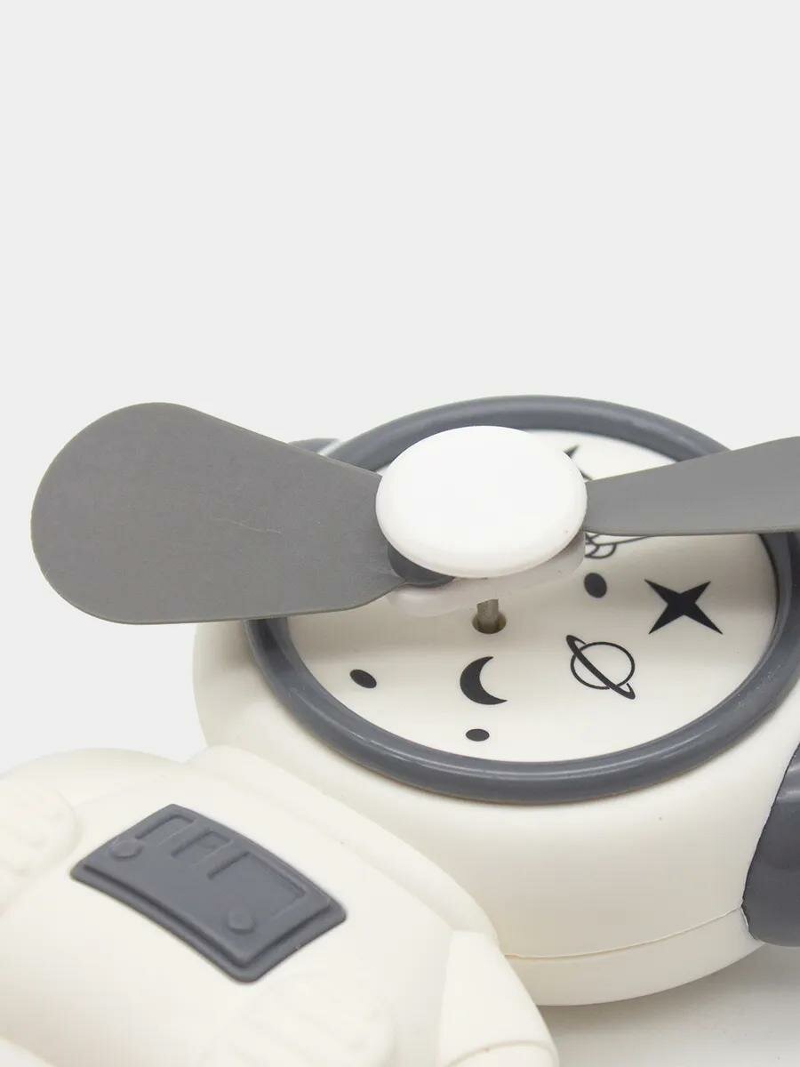 Мини-вентилятор, работающий от батареек, с возможностью зарядки через мини-USB — фото 1