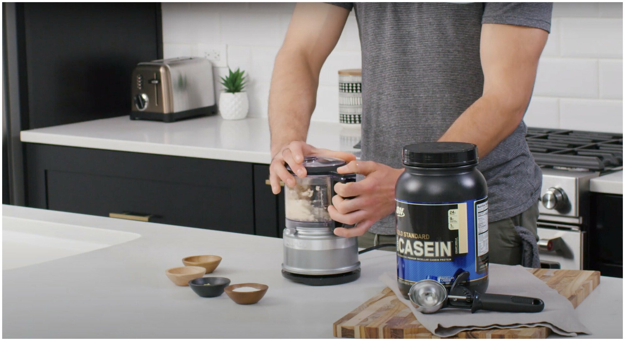 Протеин OPTIMUM NUTRITION Casein Protein, порошок, 1.8кг, печенье со сливками - фото №4