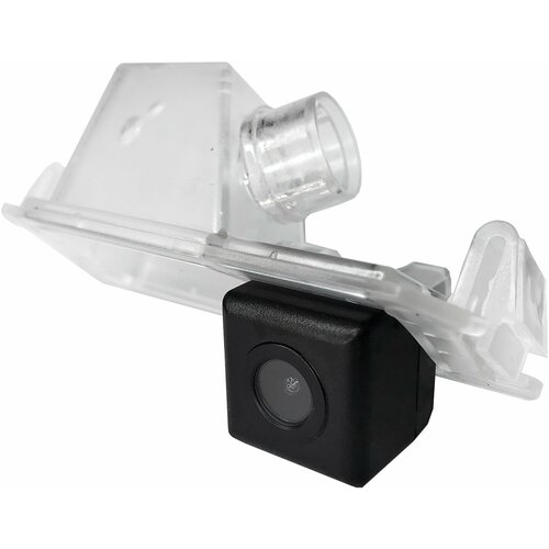 Камера заднего вида в плафоне Kia Rio 4 2017-2020 дорейсталинг 170000₽