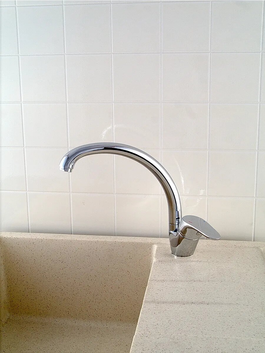 Смеситель Diadonna, для кухни, латунь, рычажное управление, поворотный излив — фото 1