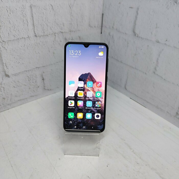 Смартфон Xiaomi Mi 9 SE 6/64 Черный
