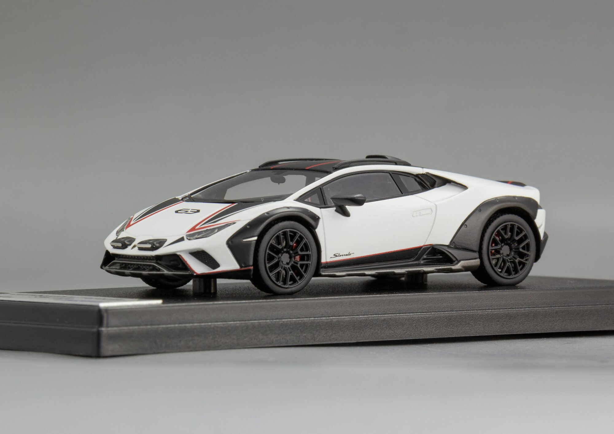 Масштабная модель Lamborghini Huracan Sterrato — фото 1