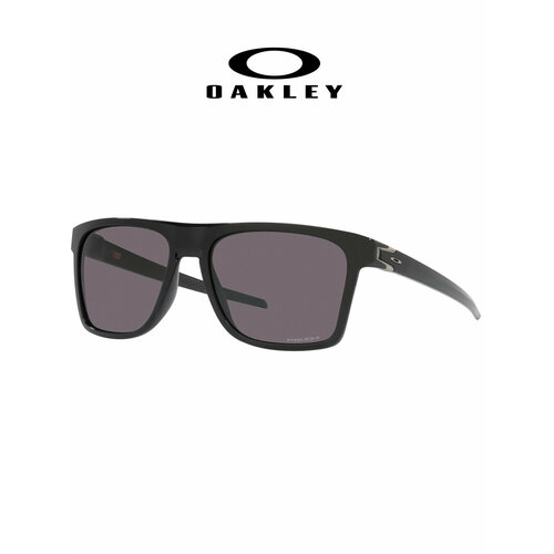 Солнцезащитные очки Oakley серый черный 26620₽