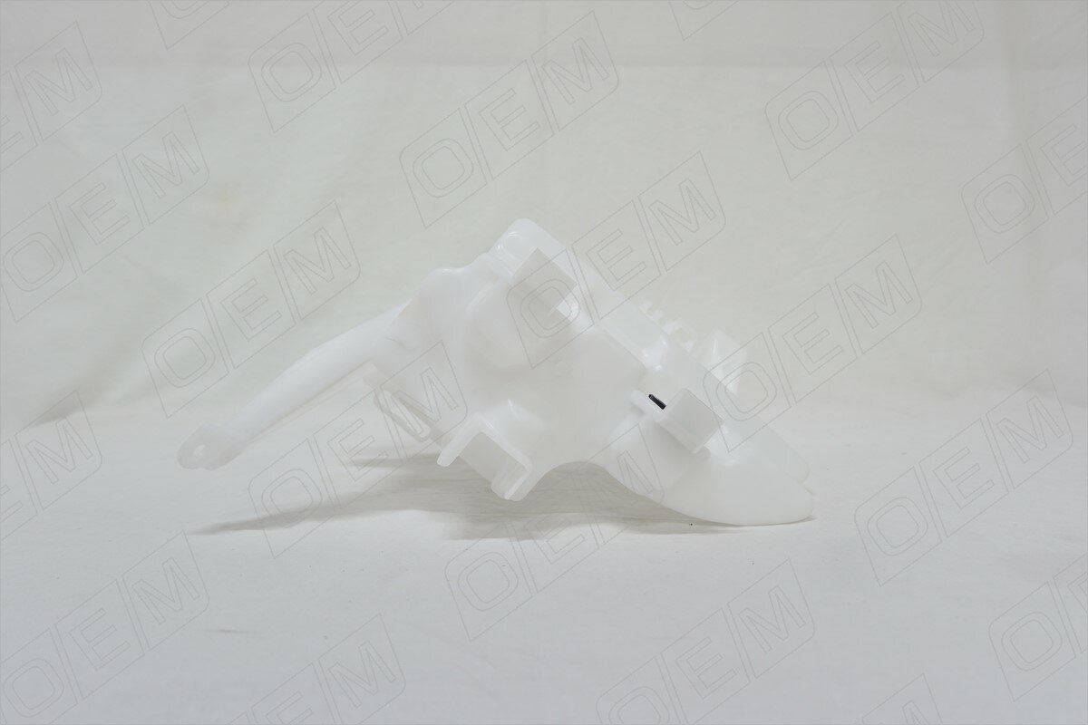 Бачок омывателя для Тойота Камри V50 2011-2014 год выпуска (Toyota Camry V50) O.E.M. OEM0095BO
