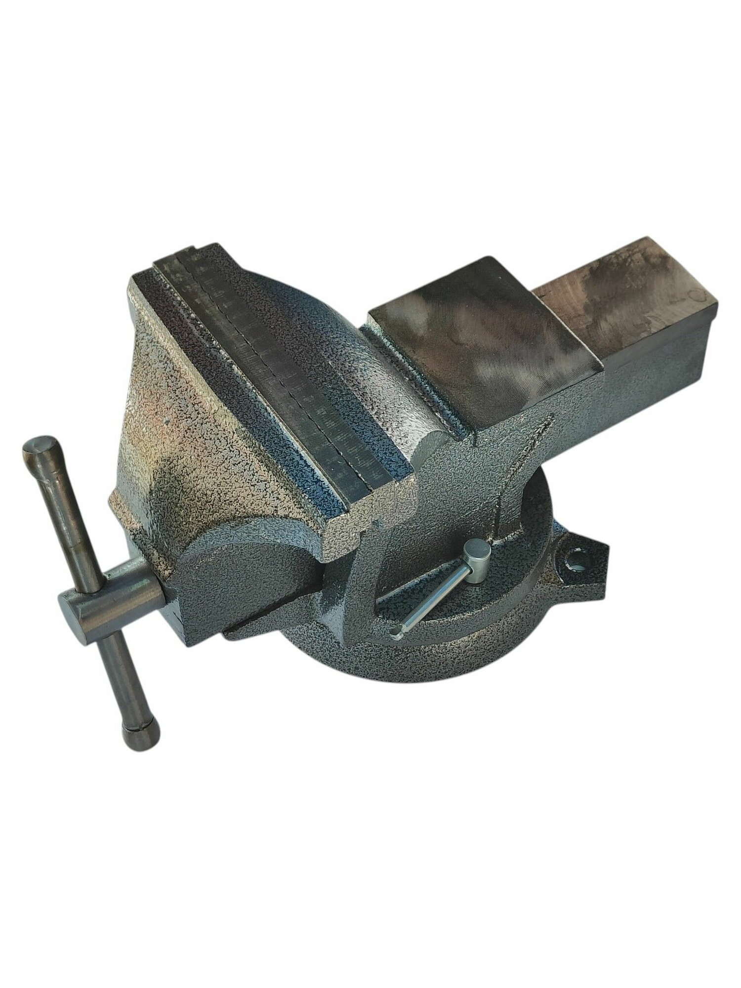 Тиски слесарные 150 мм (ширина губок)