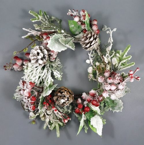 Декоративный венок из хвои с ягодами и шишками (15см)