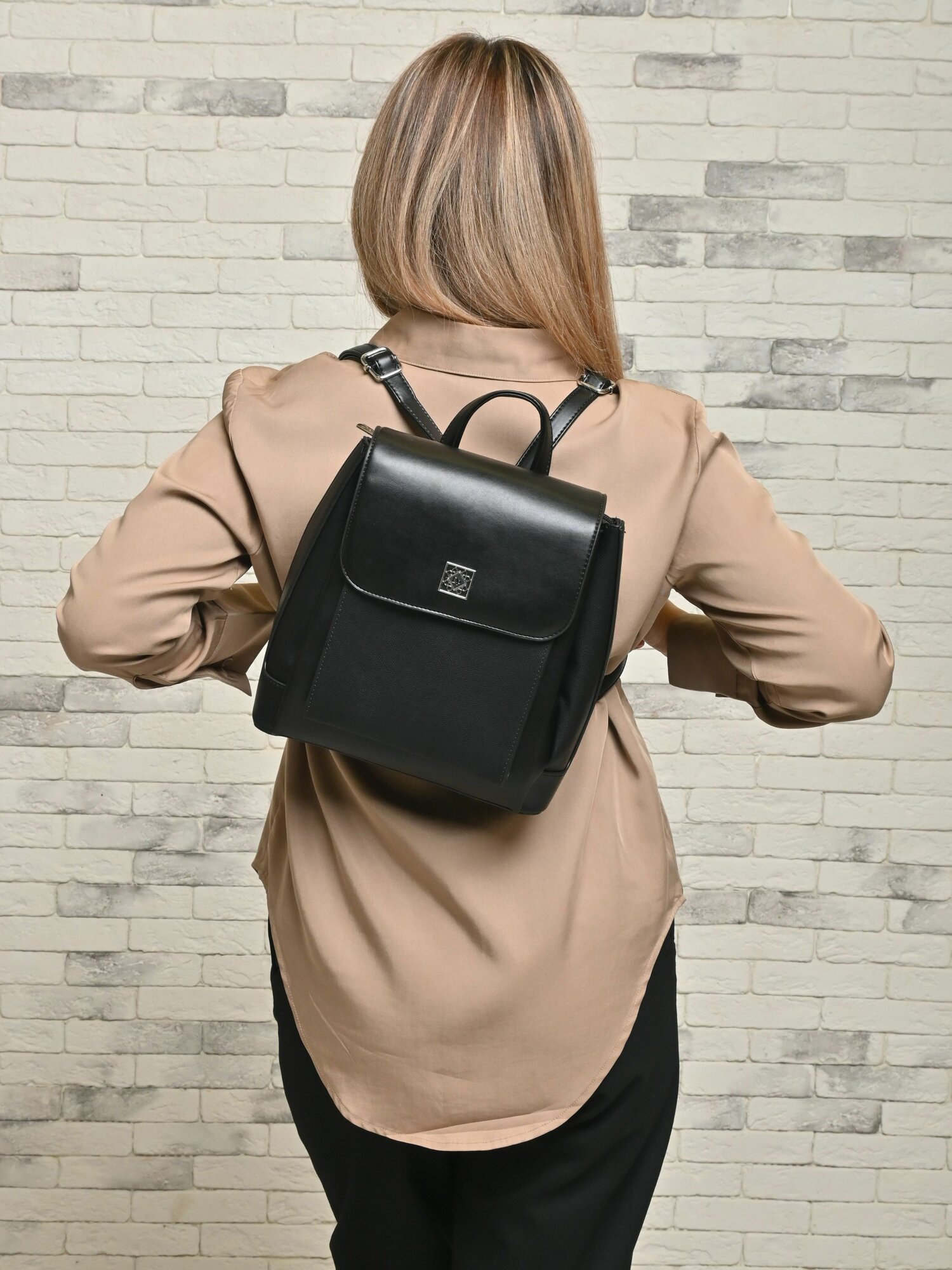 Сумка-рюкзак Daniele Patrici, черный — фото 1