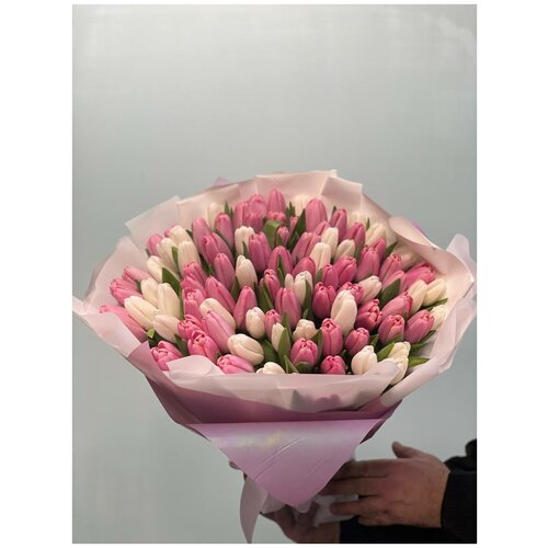 Букет из 75 тюльпанов разноцветные