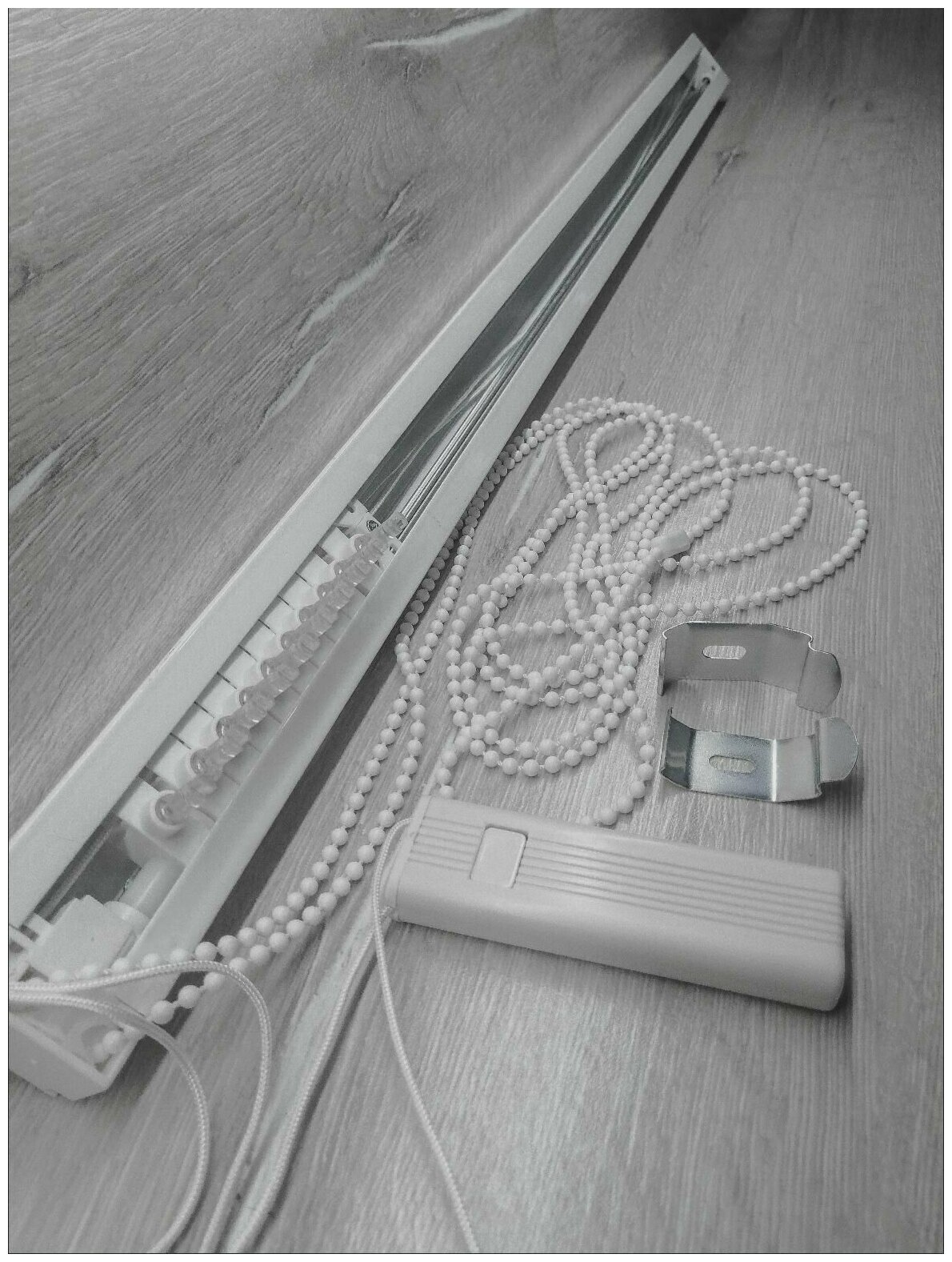 фото Карниз для вертикальных жалюзи в сборе, 128 см (1280 мм) для 16 ламелей