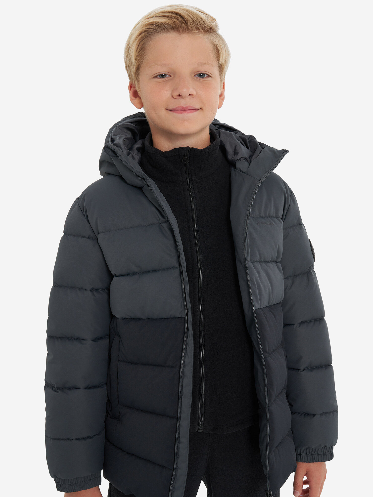 Куртка Demix Boys Faux Down Jacket размер 140/146 черный/серый
