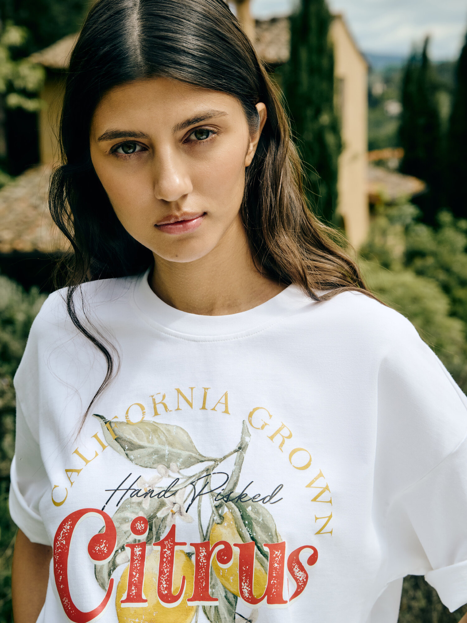 Футболка Zarina