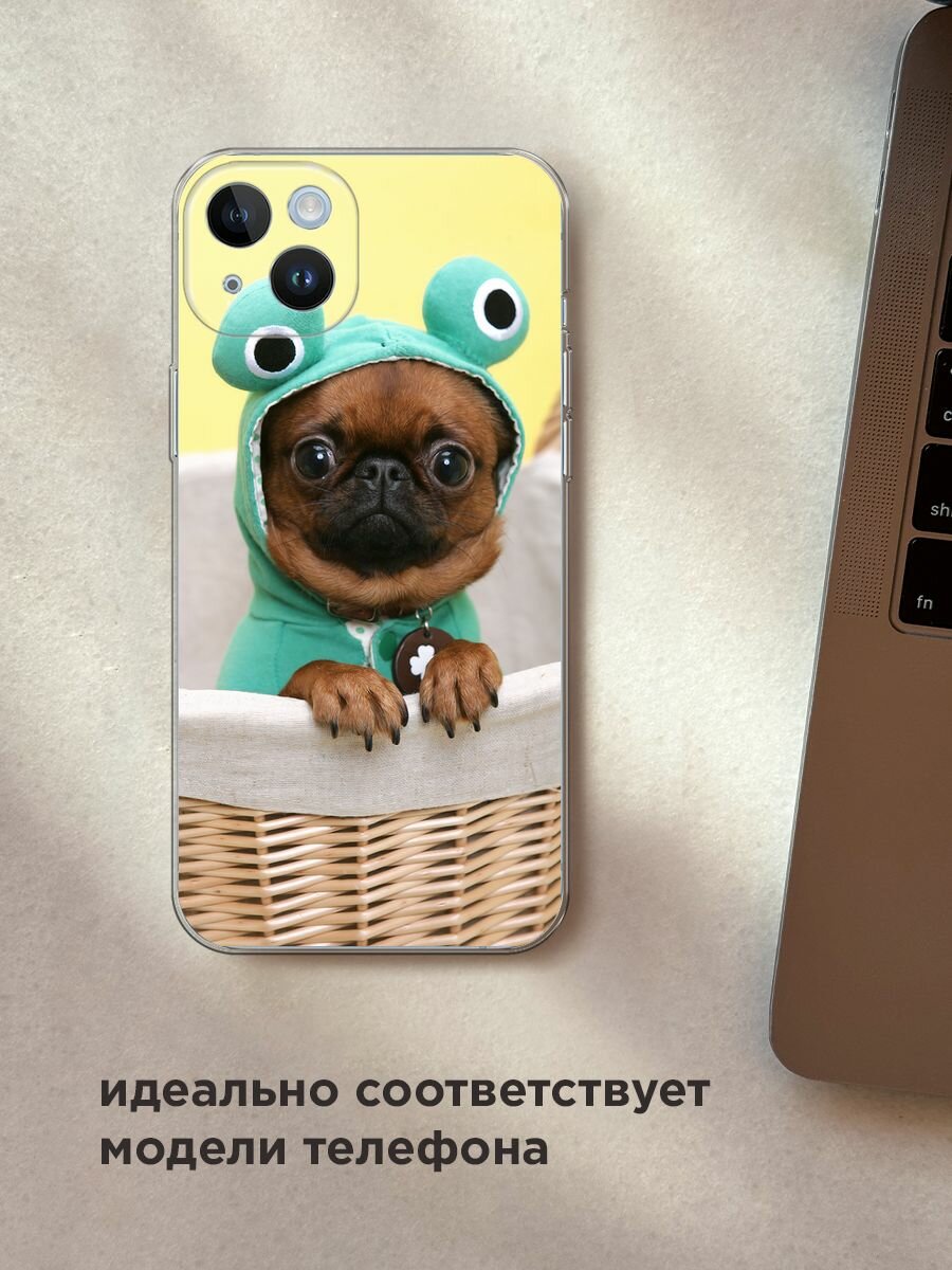 Чехол на Apple iPhone 14 Plus / Айфон 14 Плюс с принтом "Собачка в шапке лягушки" — фото 1