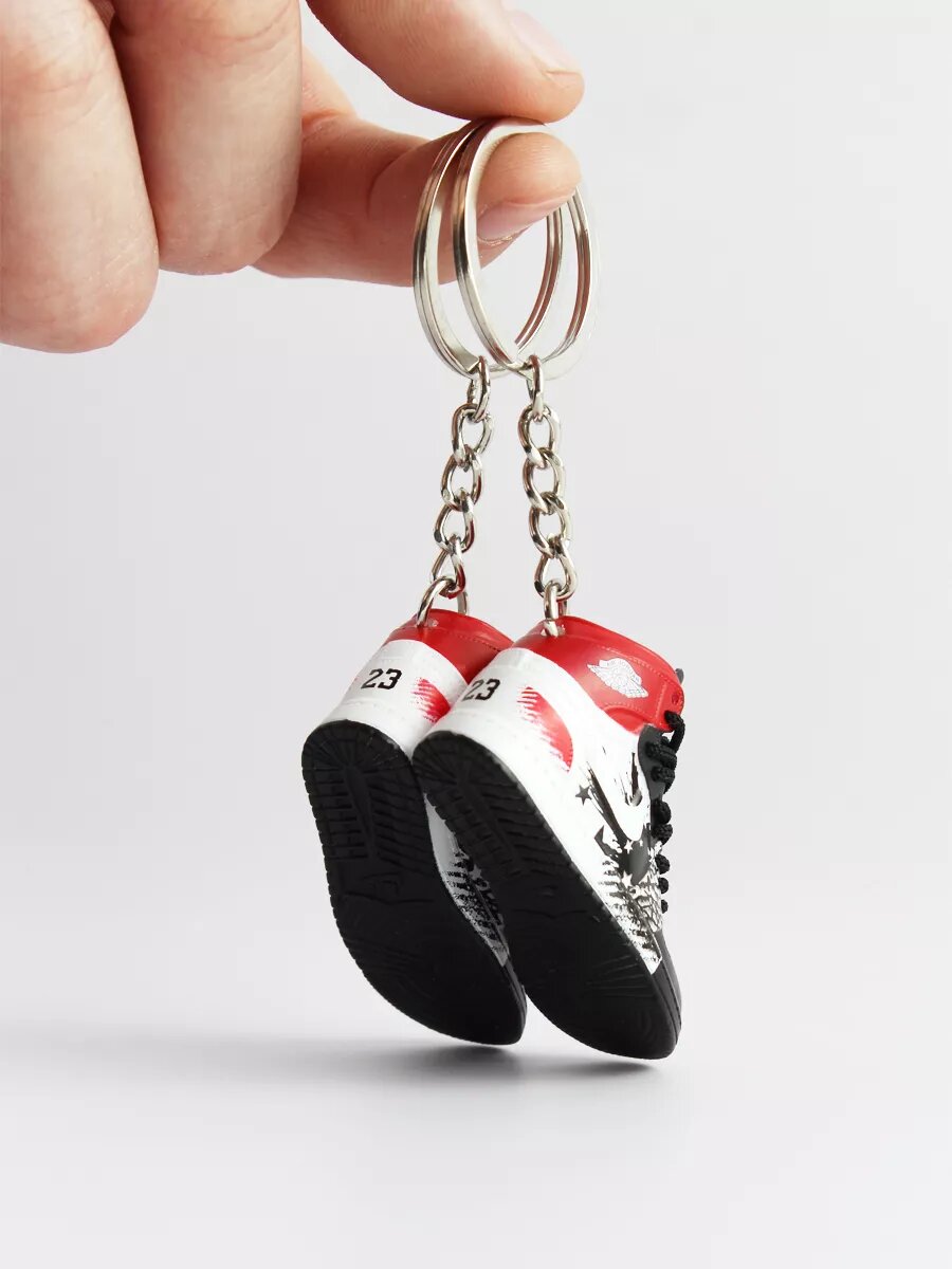 Брелок, 2 шт., красный, черный, белый — фото 1