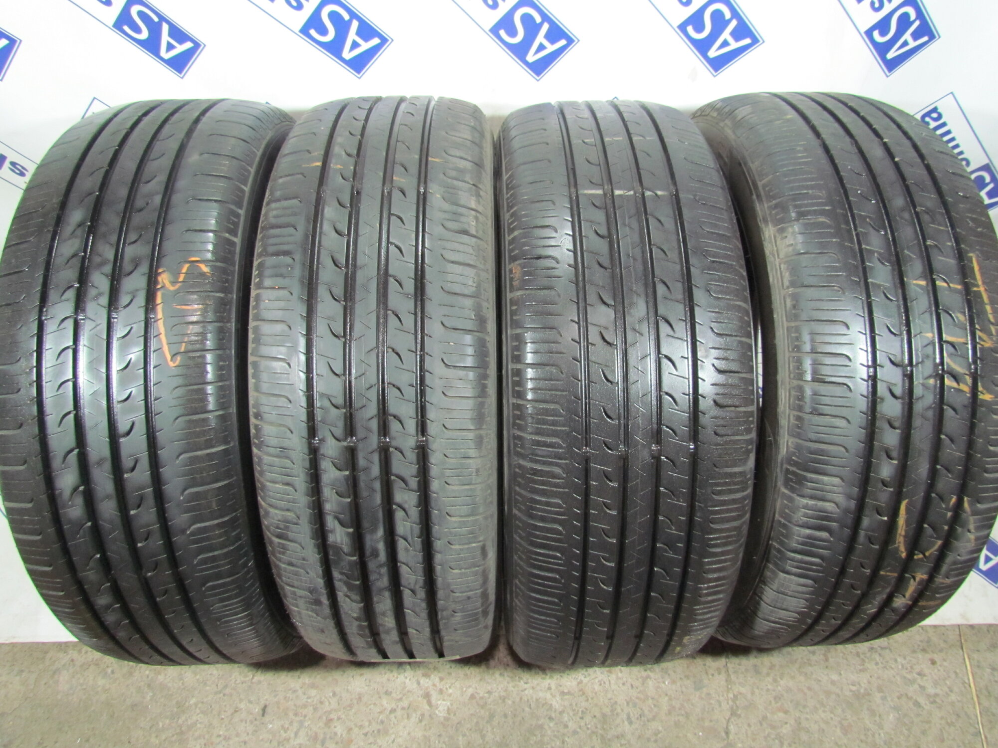 Goodyear EfficientGrip SUV 4х4 225 55 R19 летние БУ шины 5-10% износ , артикул 0017554