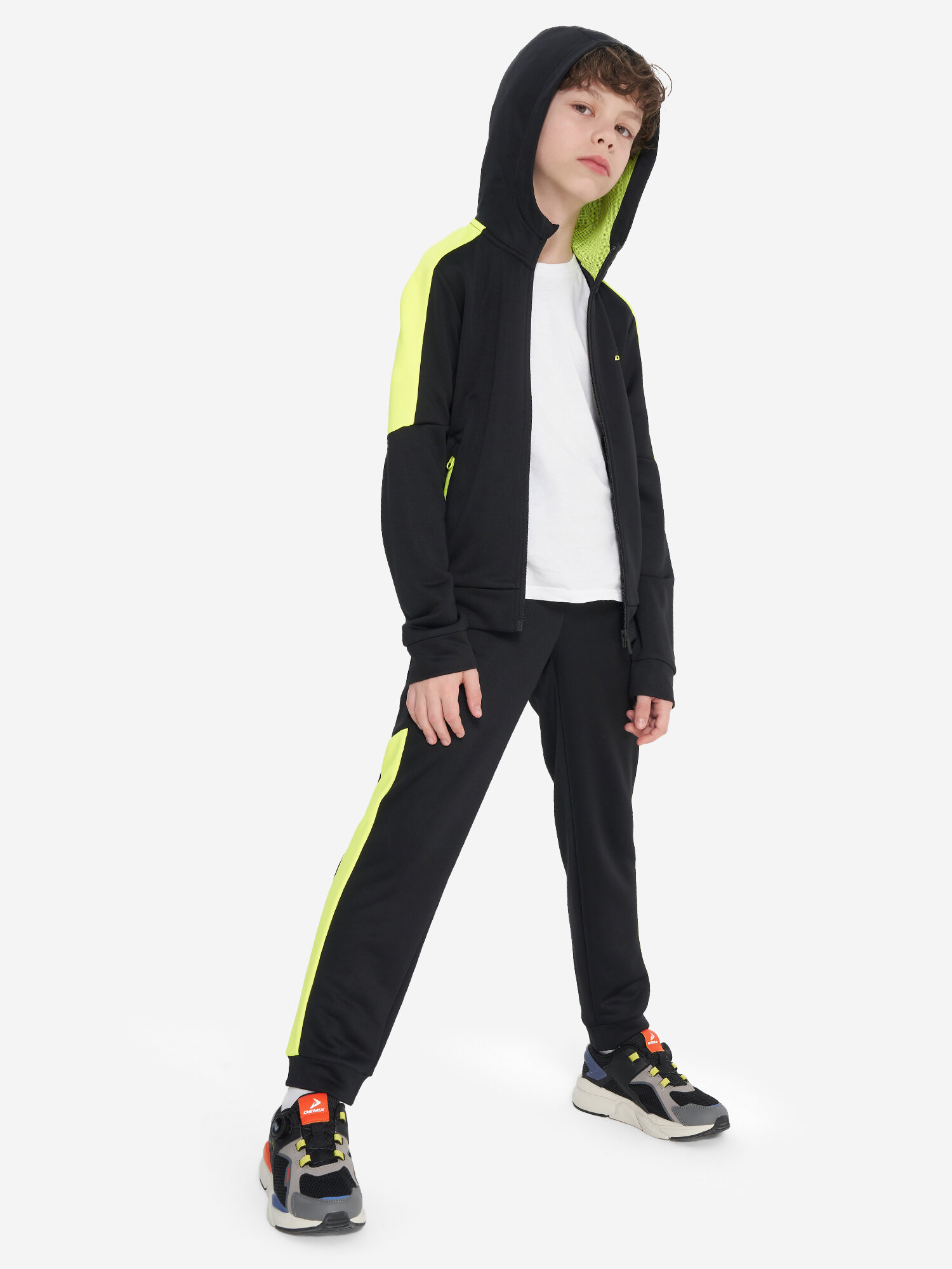 Костюм спортивный Demix Training Boy's Tracksuit размер 146/152 черный/зеленый