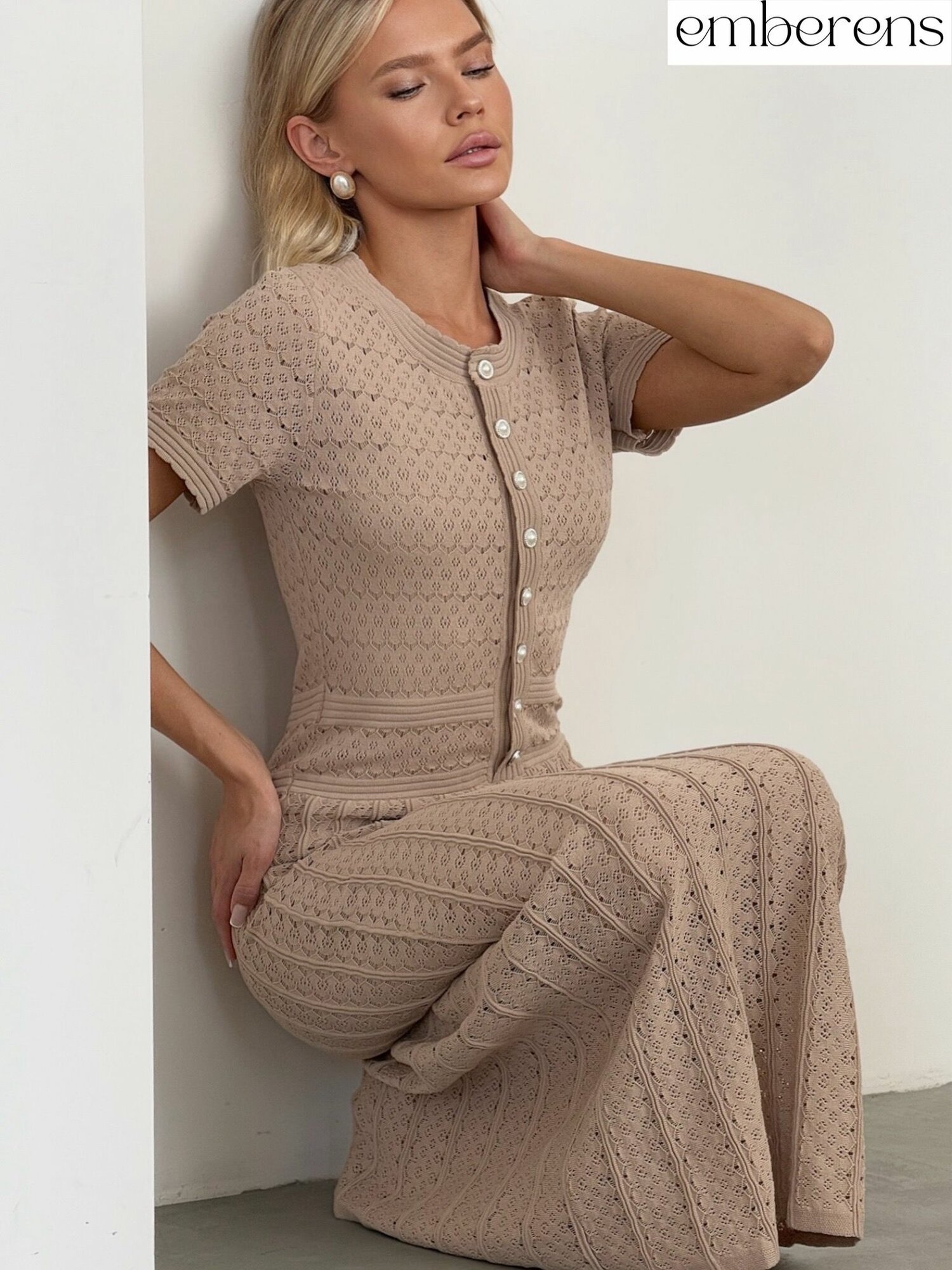 Платье Осень-зима 2025