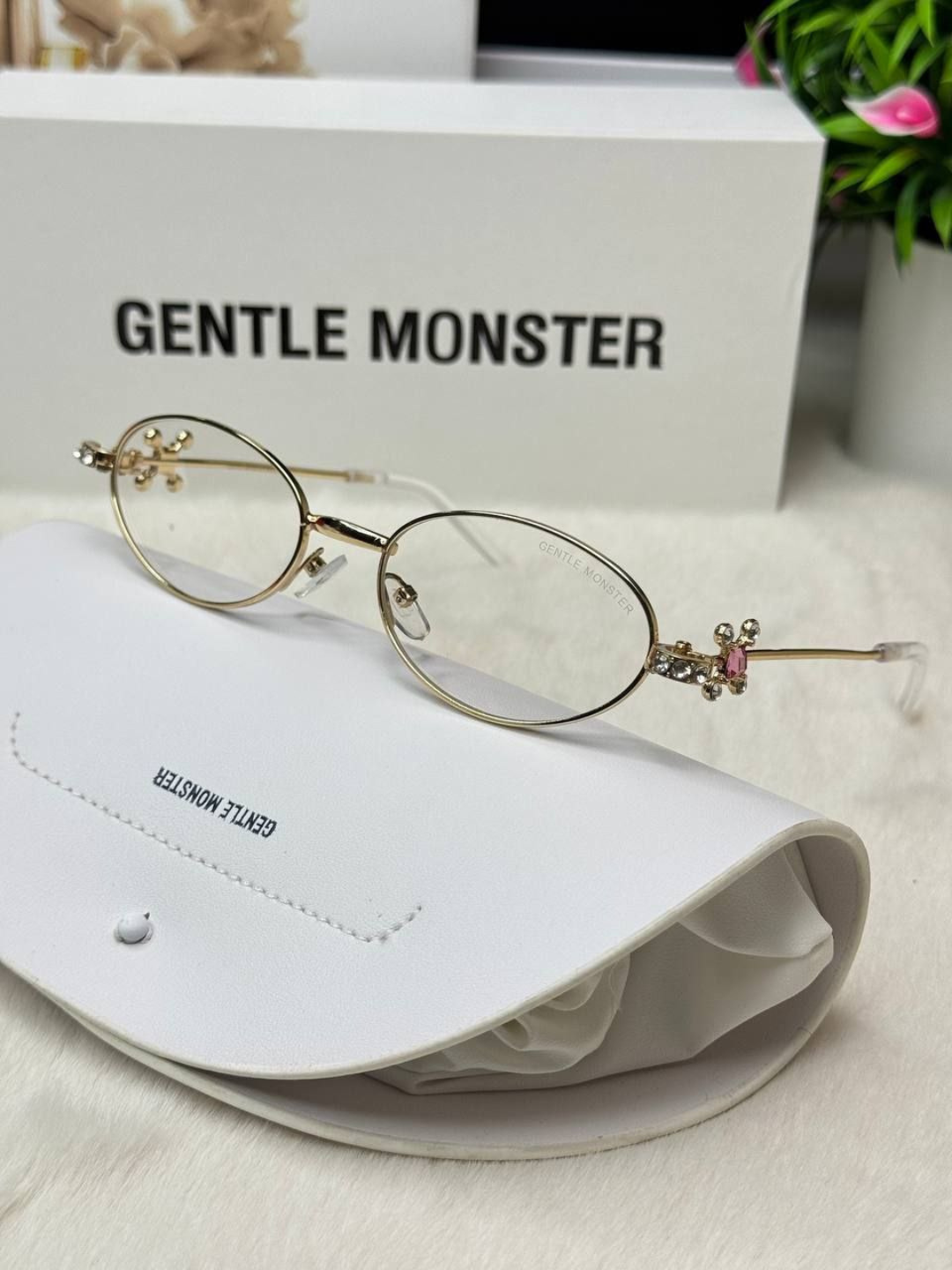 Солнцезащитные очки