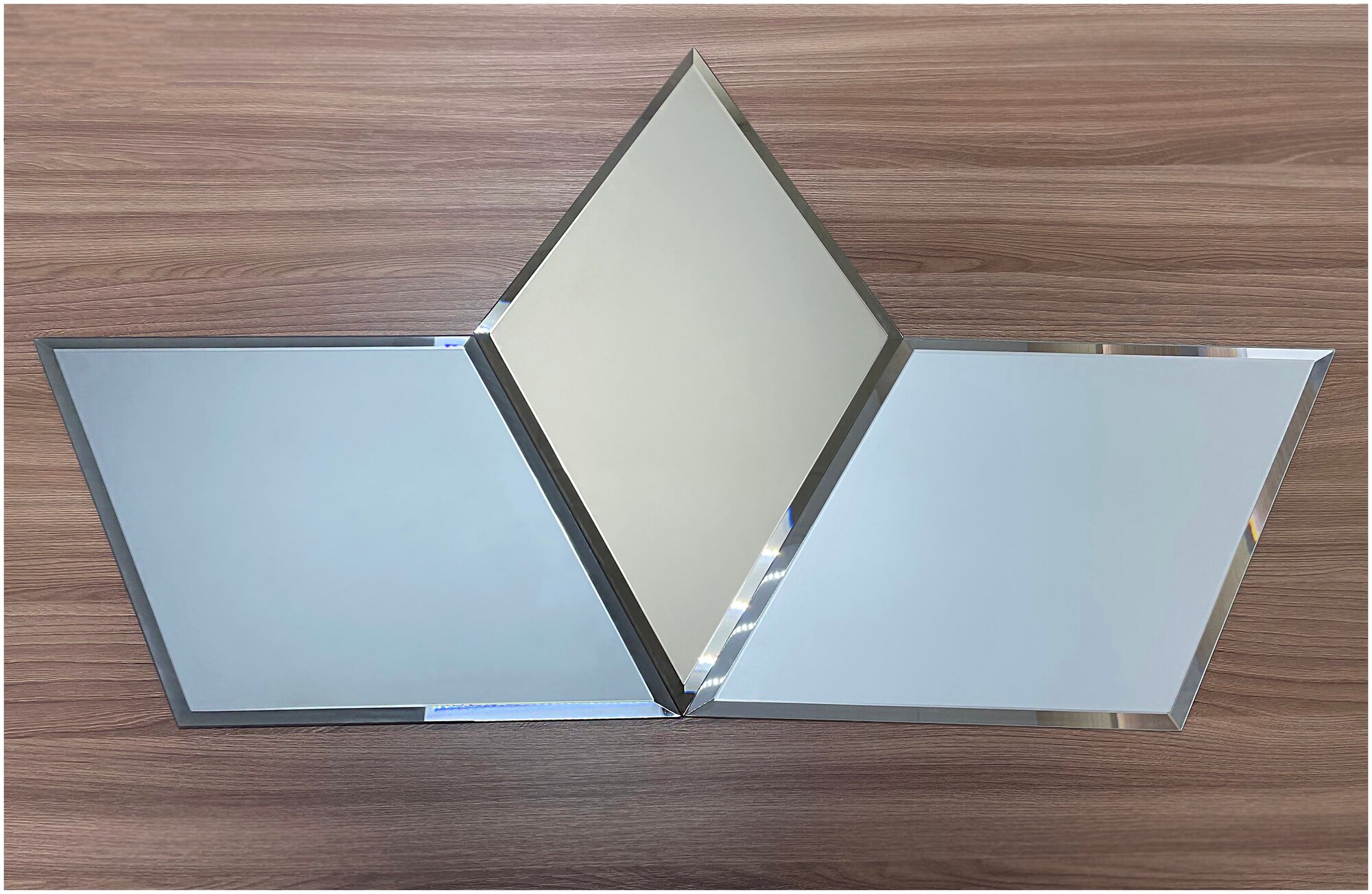 Зеркальная плитка ДСТ, панно на стену, ромб серебро матовое, 3 шт. 20х34 см. - фотография № 6