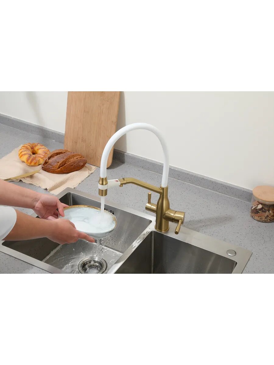 Смеситель для кухни с подключением к фильтру FRAP F4397-3 — фото 1