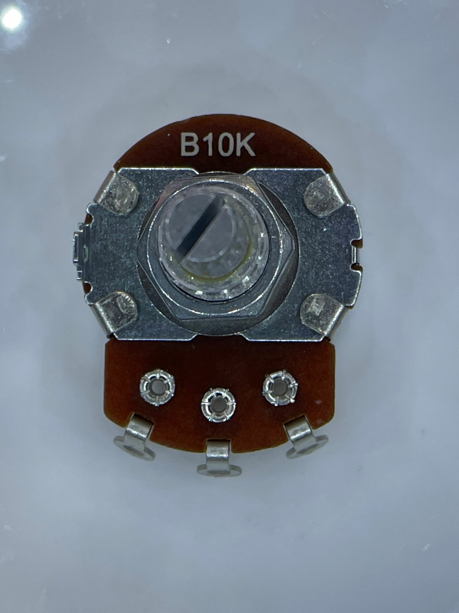 RV24AF-10E6-20K-B10K-10J9 Резистор переменный 10КОм характеристика B (линейная).