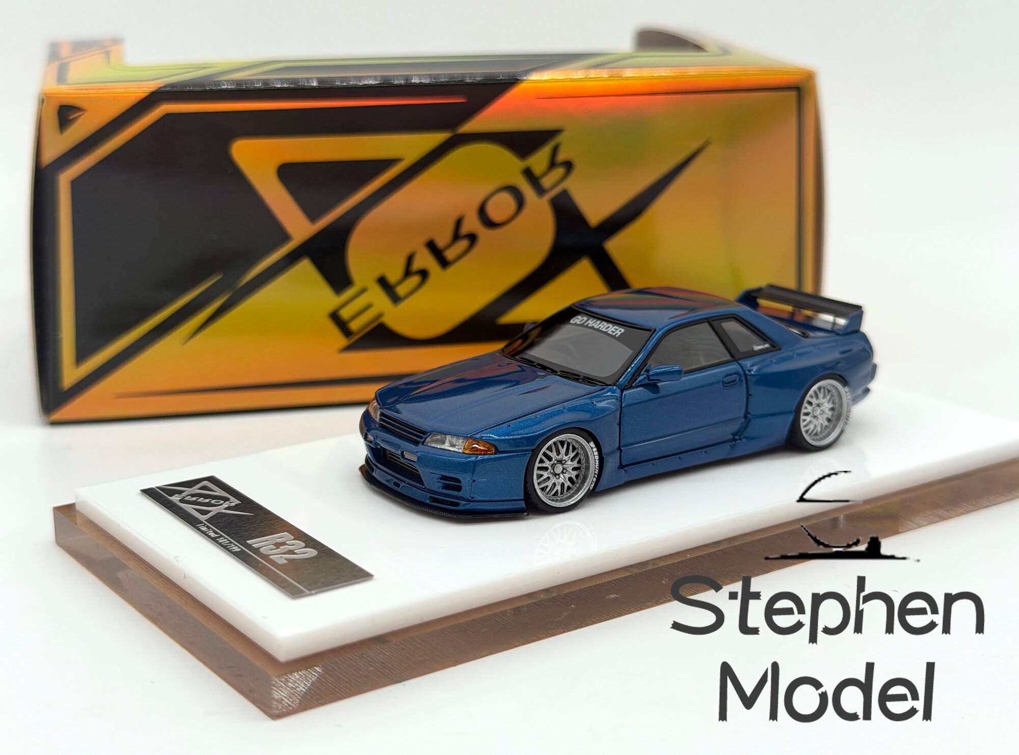 Nissan Skyline R32 Rocket Bunny, Crystal Sea Blue, 1:64